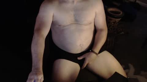 Snapshot of willwill2222 chatting on 07-17-26, 01:23 John online show from 07-17-26, 01:23