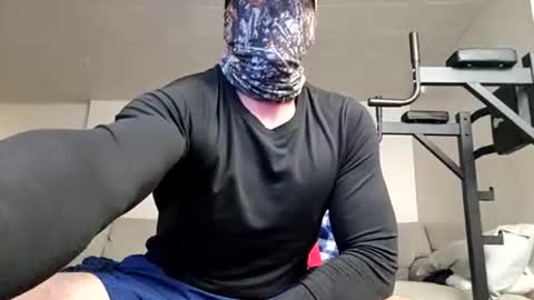 Snapshot of willynn83 chatting on 03-03-26, 05:46 willynn83 online show from 03-03-26, 05:46