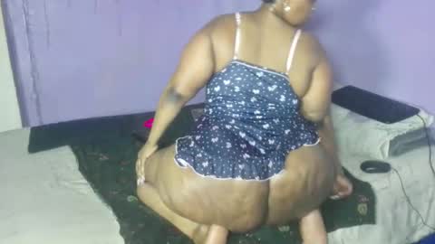 wilmaassylum online show from 09-21-25, 06:04