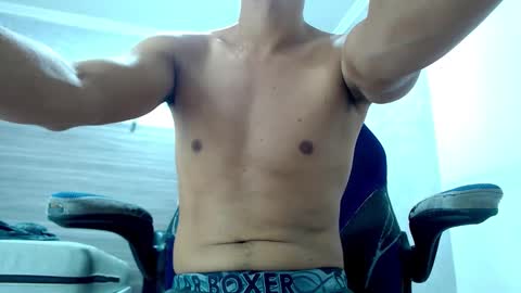 Wiltom online show from 11-22-25, 04:11