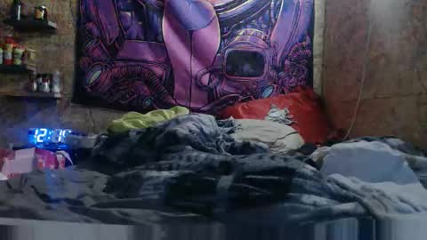 wimozz80 online show from 11-08-25, 10:15