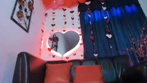 Snapshot of winderling chatting on 02-14-26, 07:32 winderling online show from 02-14-26, 07:32