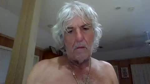 Snapshot of winedog2020 chatting on 03-07-26, 11:29 Gundja Man online show from 03-07-26, 11:29