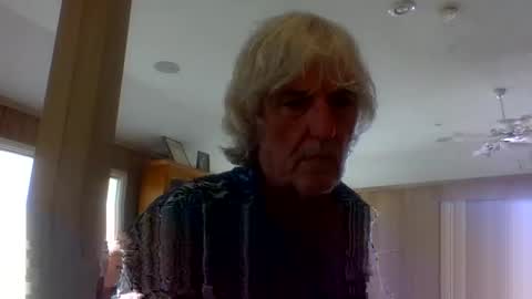 Snapshot of winedog2020 chatting on 03-08-26, 06:34 Gundja Man online show from 03-08-26, 06:34