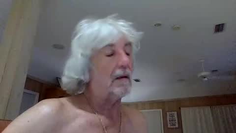 Snapshot of winedog2020 chatting on 04-21-26, 03:13 Gundja Man online show from 04-21-26, 03:13