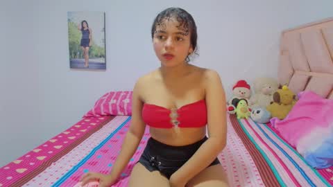 Snapshot of winnifer_gonzalez chatting on 02-26-26, 03:16 Winnifer Gonzalez online show from 02-26-26, 03:16