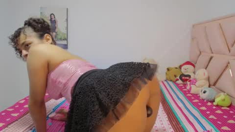 Snapshot of winnifer_gonzalez chatting on 03-05-26, 04:30 Winnifer Gonzalez online show from 03-05-26, 04:30