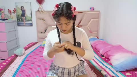  Winnifer Gonzalez  online show from 04-26-26, 03:15