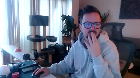 Snapshot of winnydepooh chatting on 01-24-25, 11:59 cream36 online show from 01-24-25, 11:59