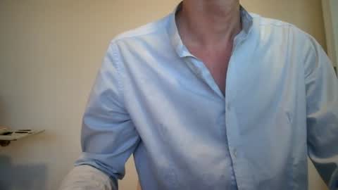 Snapshot of winston1414 chatting on 05-25-26, 04:57 JanCloud online show from 05-25-26, 04:57