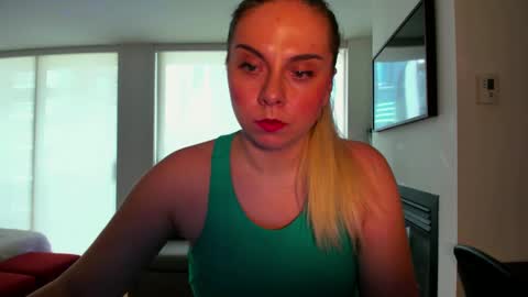 Winter Miracle online show from 01-14-25, 06:49