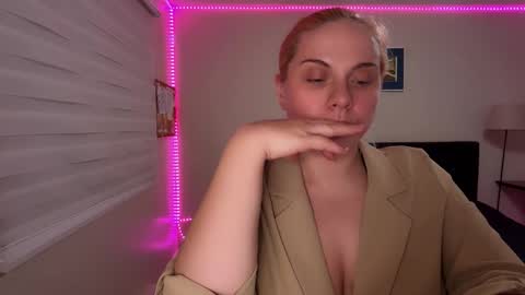 Winter Miracle online show from 12-17-25, 07:03