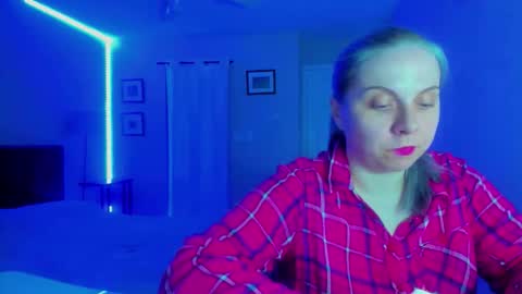 Winter Miracle online show from 02-07-26, 06:44