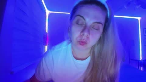 Winter Miracle online show from 04-06-26, 05:30