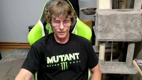 Snapshot of wirehead1970 chatting on 09-26-25, 12:58 wirehead1970 online show from 09-26-25, 12:58