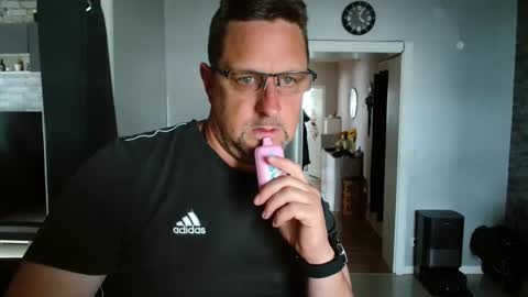 Snapshot of wirzwei8883 chatting on 05-28-26, 02:03 Dirty online show from 05-28-26, 02:03