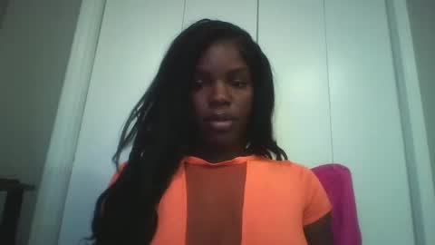 Chanel online show from 09-08-25, 06:51