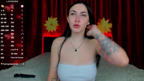 Kira online show from 10-18-25, 06:16