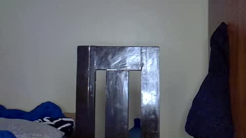 girlie o online show from 01-28-25, 05:00