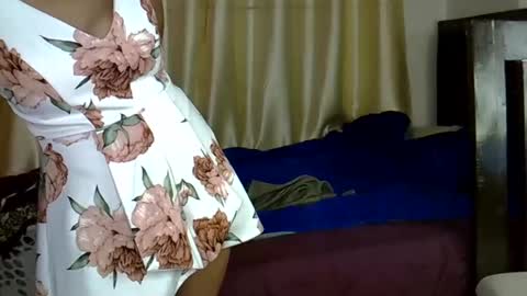 girlie o online show from 03-02-25, 07:10