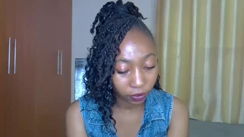 girlie o online show from 03-08-25, 07:38