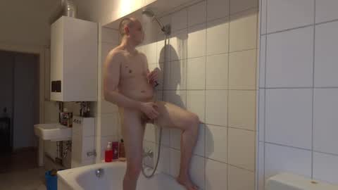 wizzman2442 online show from 02-24-25, 06:49