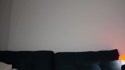 wladilia online show from 12-19-25, 08:49