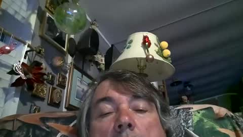 Snapshot of wldlife chatting on 06-18-26, 01:06 wldlife online show from 06-18-26, 01:06
