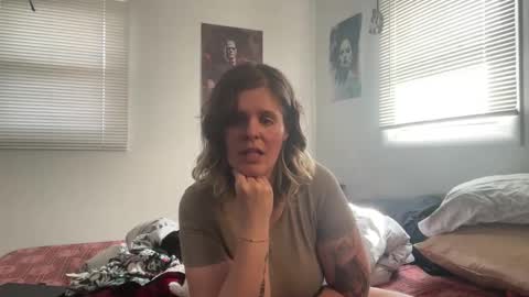 Snapshot of wldntulik2no chatting on 02-07-25, 05:18 Moth online show from 02-07-25, 05:18