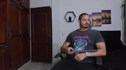 Snapshot of wncmodels chatting on 09-09-25, 04:34 Magnus Dark independent model online show from 09-09-25, 04:34