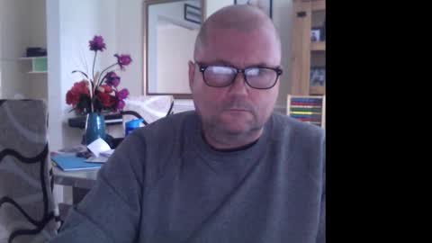Snapshot of wobble444 chatting on 10-14-25, 11:22 wobble444 online show from 10-14-25, 11:22