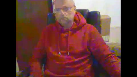 Snapshot of wobble444 chatting on 11-04-25, 10:25 wobble444 online show from 11-04-25, 10:25