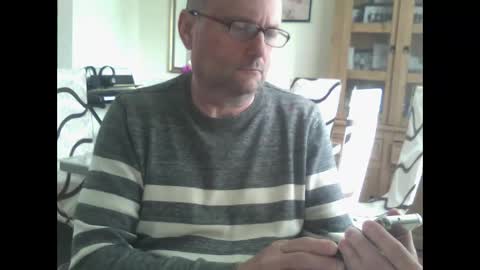 Snapshot of wobble444 chatting on 06-08-26, 10:04 wobble444 online show from 06-08-26, 10:04
