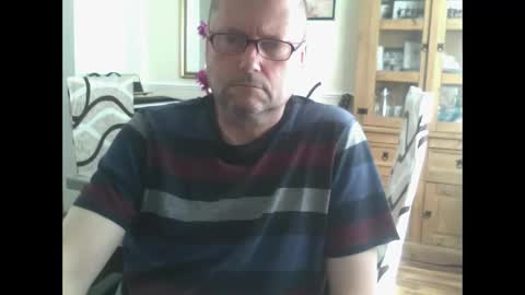 Snapshot of wobble444 chatting on 06-09-26, 11:00 wobble444 online show from 06-09-26, 11:00