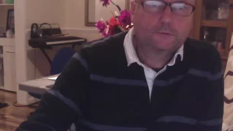 Snapshot of wobble444 chatting on 06-15-26, 10:45 wobble444 online show from 06-15-26, 10:45