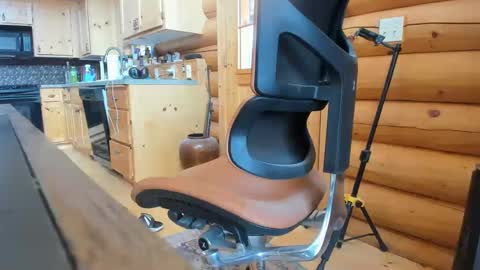 Snapshot of wobbleon chatting on 02-15-25, 05:39 Gobbleon online show from 02-15-25, 05:39