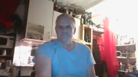 wohnung_at online show from 12-29-24, 12:01