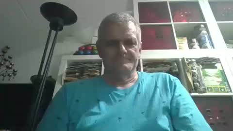 wohnung_at online show from 02-12-25, 06:40