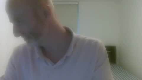 Amadeus Mozart online show from 09-25-25, 02:32