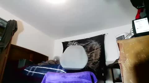 wolfman79 online show from 10-18-25, 10:38