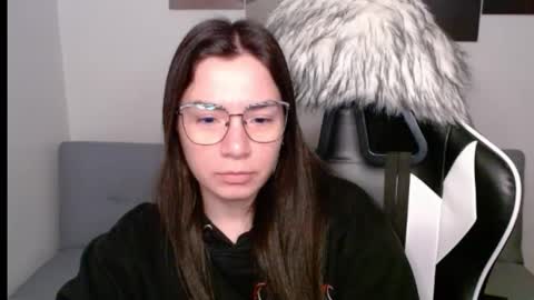 Alex online show from 09-19-25, 02:57