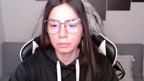 Alex online show from 10-20-25, 01:50