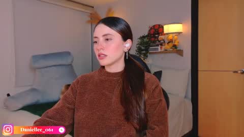   online show from 04-10-26, 01:33