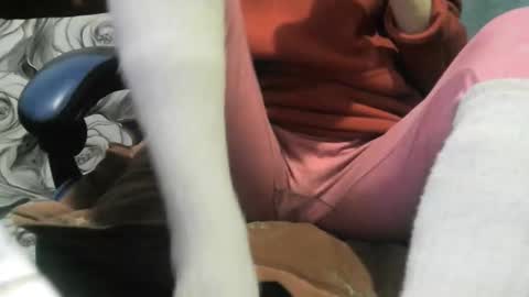 Snapshot of wolfxsnow chatting on 02-28-26, 10:49 wolfxsnow online show from 02-28-26, 10:49