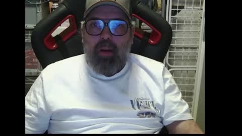 Snapshot of womenizzeer chatting on 02-16-26, 12:29 Adam online show from 02-16-26, 12:29