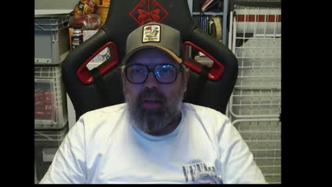 Snapshot of womenizzeer chatting on 02-18-26, 01:12 Adam online show from 02-18-26, 01:12