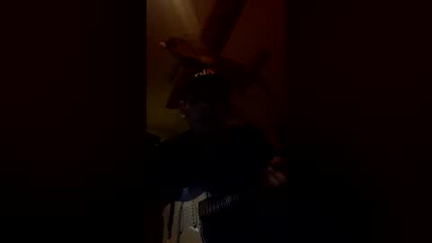 Snapshot of wonderboy3272 chatting on 02-22-26, 09:13 guido online show from 02-22-26, 09:13