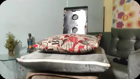 SHENIEL RODRIGUEZ online show from 12-02-24, 06:41