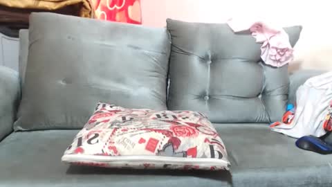 SHENIEL RODRIGUEZ online show from 12-12-24, 09:04