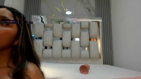 Snapshot of wonderkloe_ chatting on 05-01-26, 08:13 wonderkloe_ online show from 05-01-26, 08:13